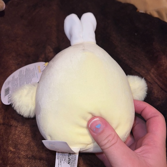 aimee the chick squishmallow - Picture 2 of 3
